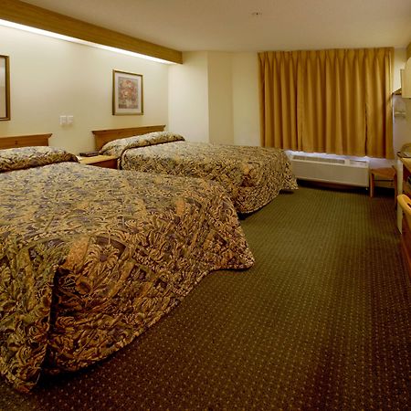 Americas Best Value Inn Addison Ruang foto
